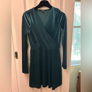Green velvet long sleeved Express dress.